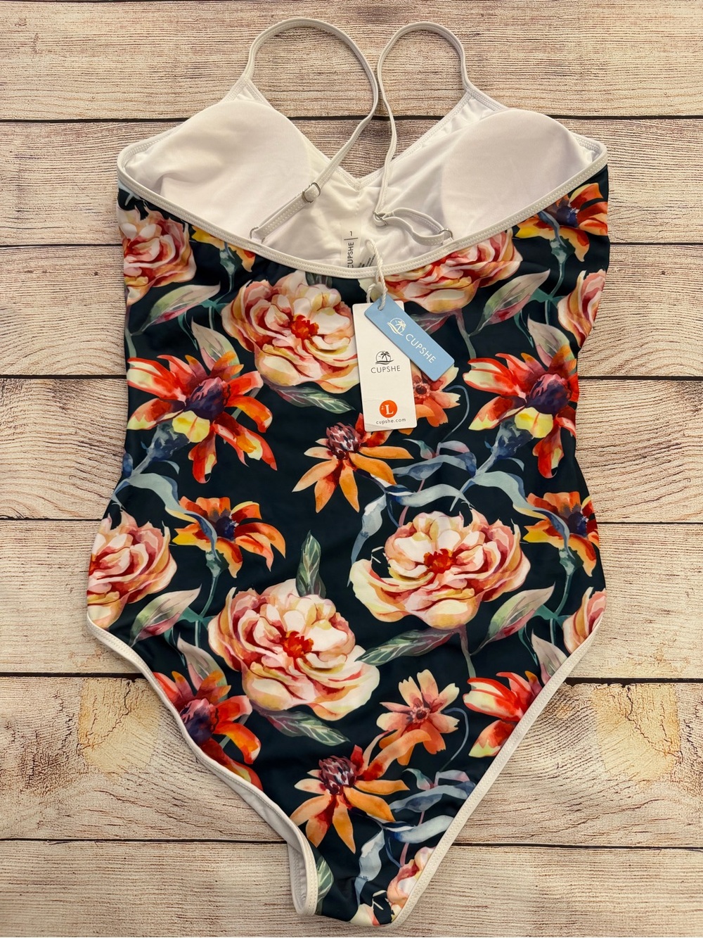 Cupshe Floral One-Piece Swimsuit with White Trim - Large - Picture 4 of 6